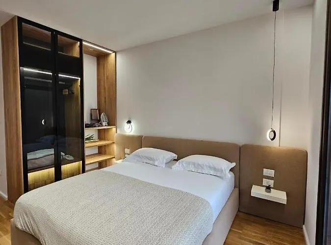 Daire Green Terrace 7 *