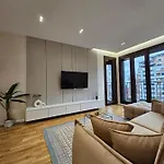 Green Terrace 7 * Tirana