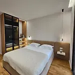 Apartman Green Terrace 7 *